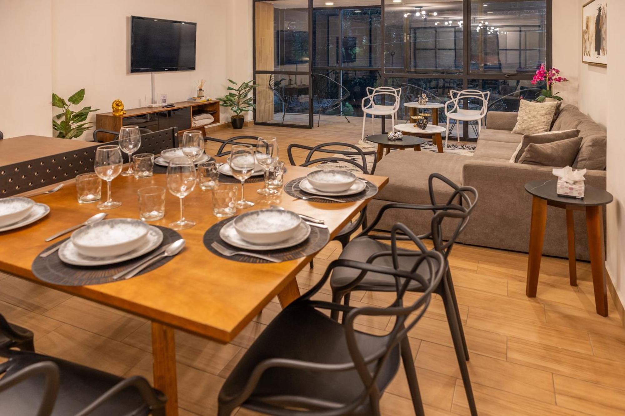 Posh Polanco Stay Tvs And Desks In Each Room メキシコシティ エクステリア 写真