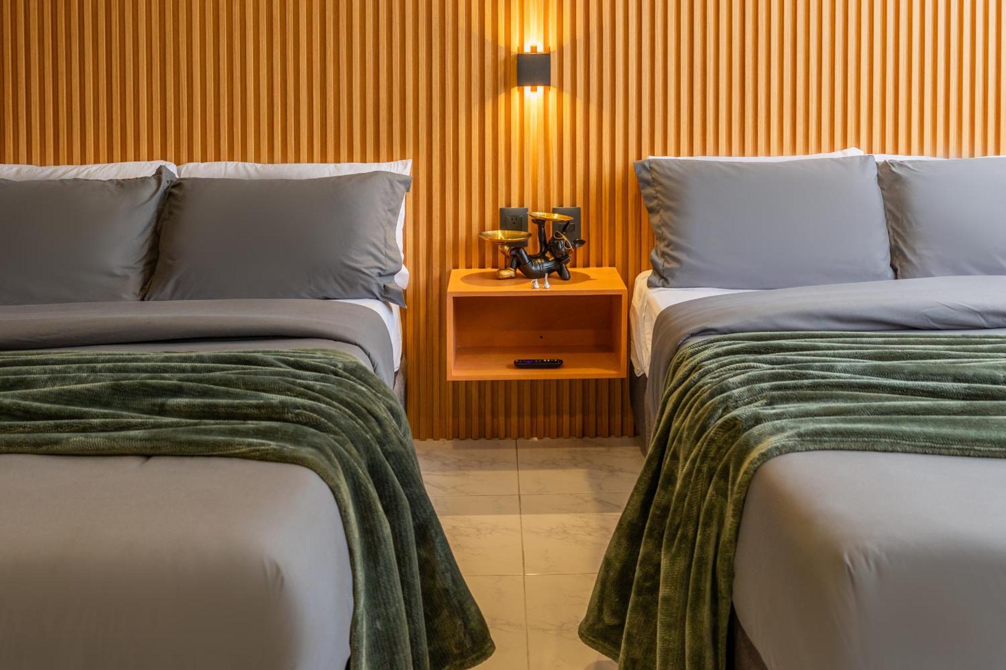 Posh Polanco Stay Tvs And Desks In Each Room メキシコシティ エクステリア 写真