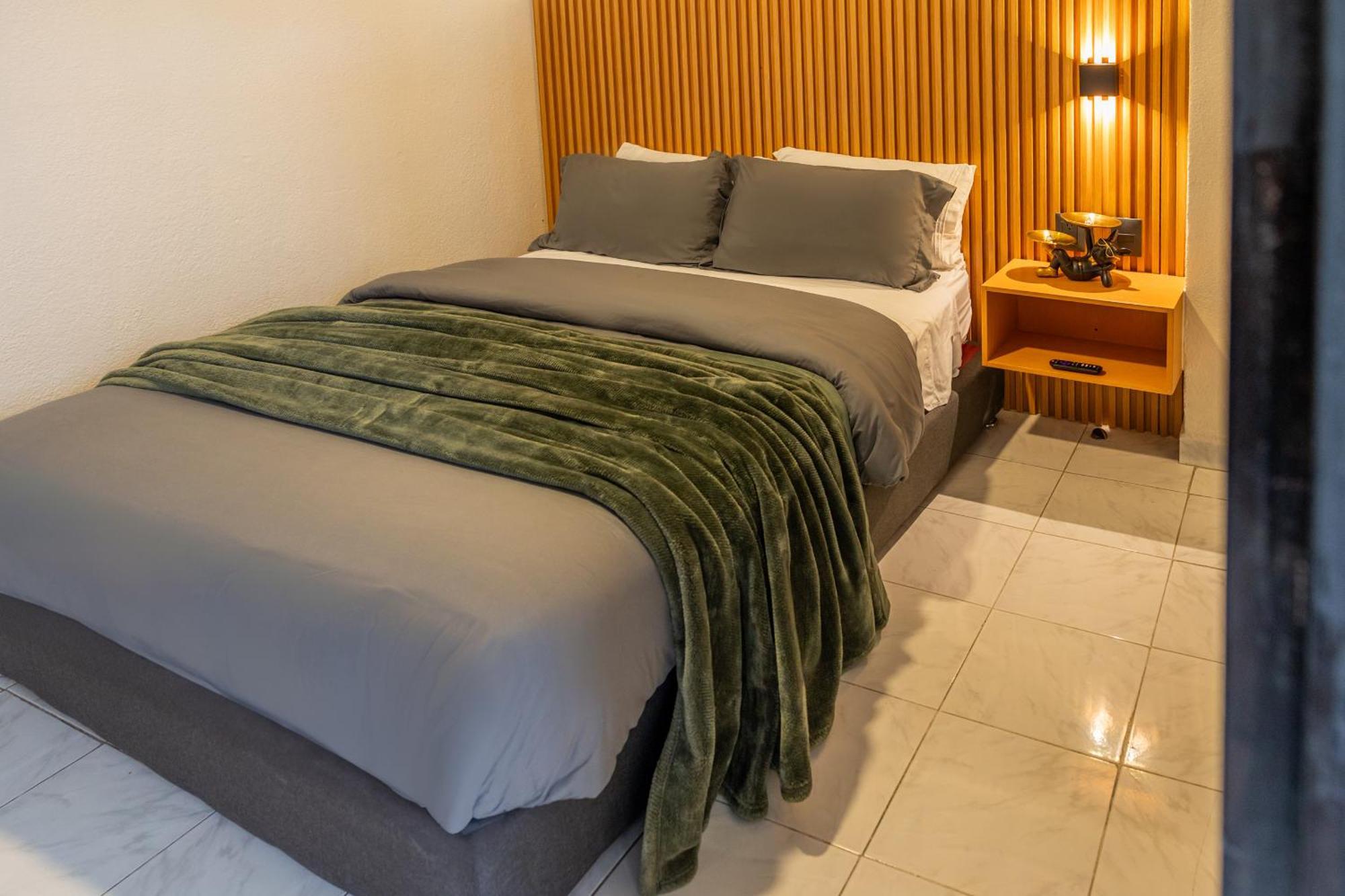 Posh Polanco Stay Tvs And Desks In Each Room メキシコシティ エクステリア 写真